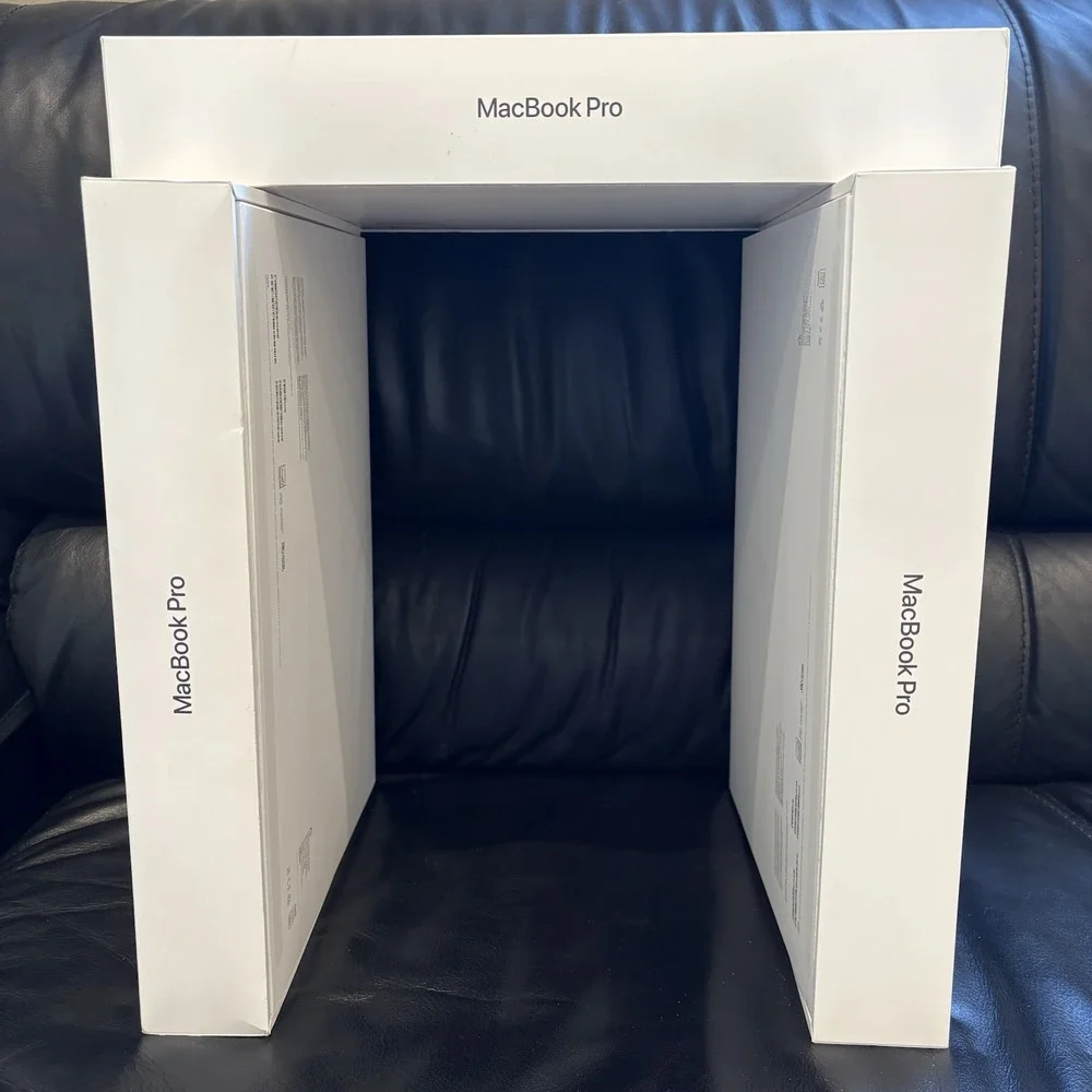 Lot Of 3 Empty Box Apple MacBook Pro 16-inch A3403 CPU/20C GPU 48GB/1TB/KB-US